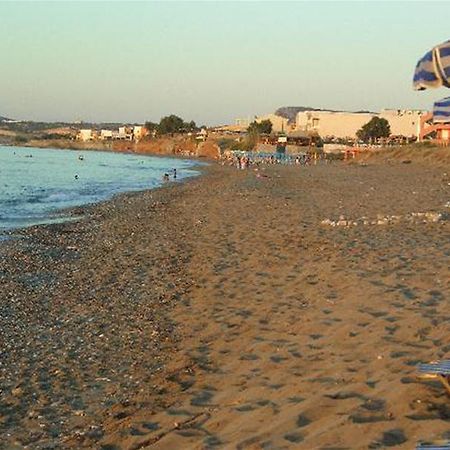 Danaos Beach Apartments Sfáka Extérieur photo